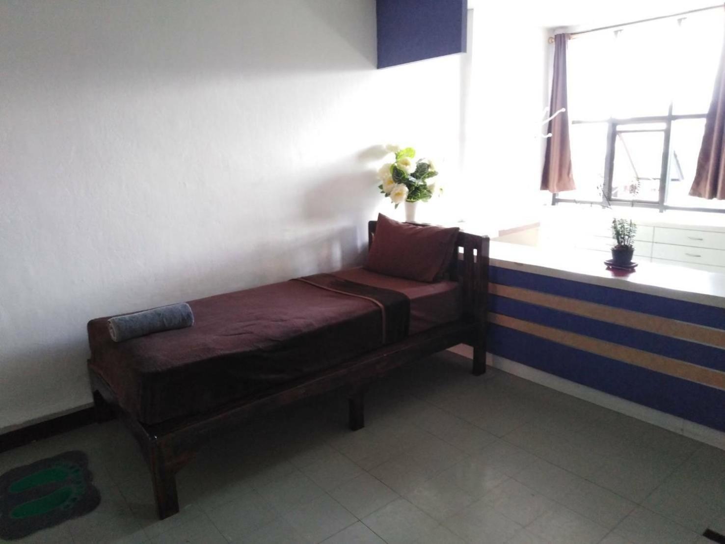Iris Hostel Chiang Mai Bagian luar foto