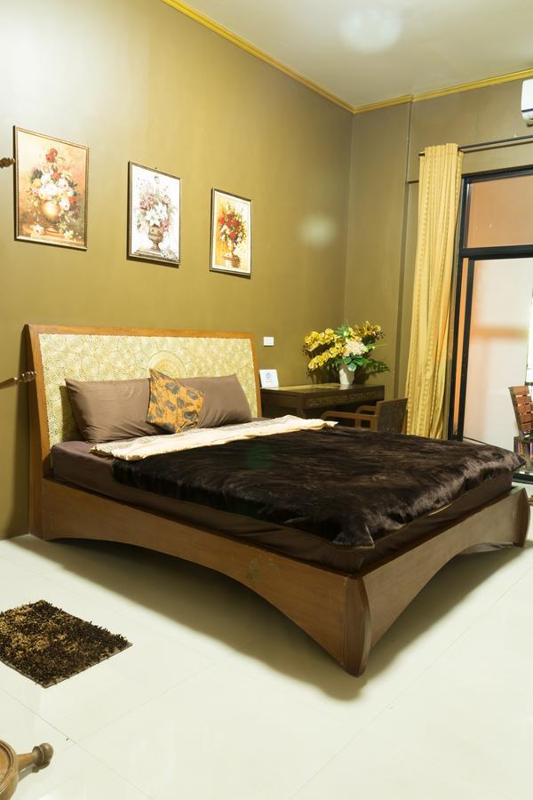 Iris Hostel Chiang Mai Bagian luar foto