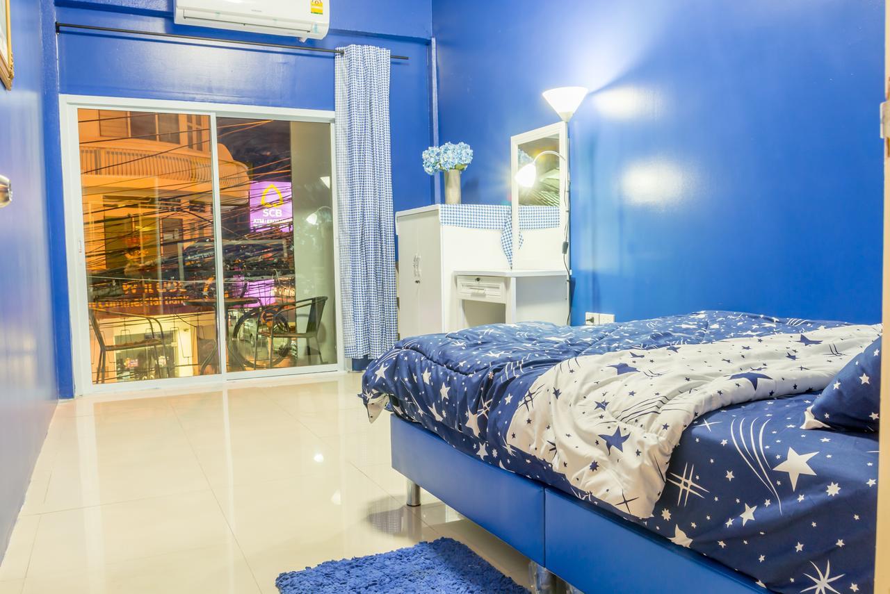 Iris Hostel Chiang Mai Bagian luar foto