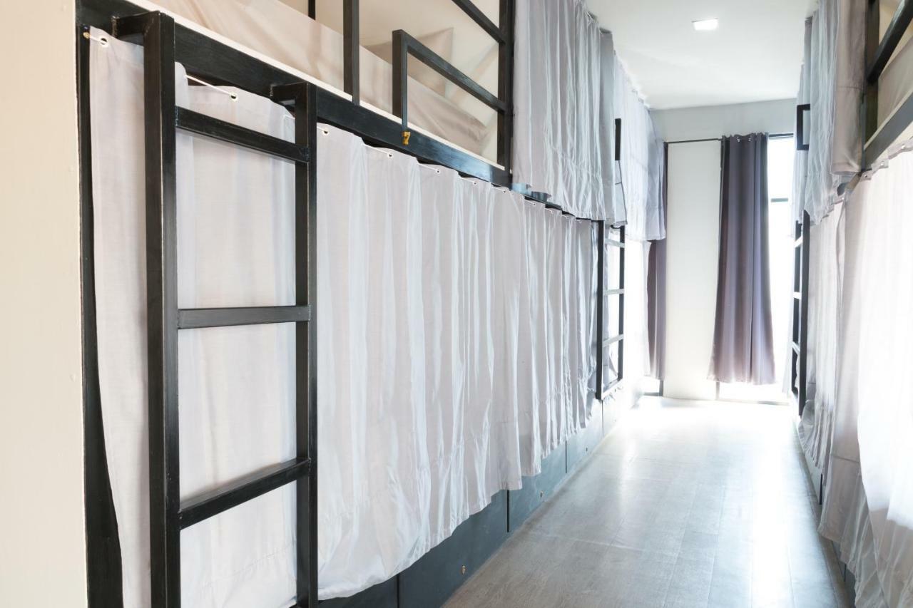 Iris Hostel Chiang Mai Bagian luar foto